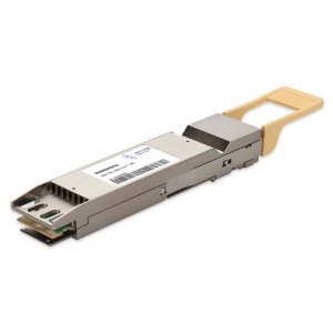 Photo d'un transceiver 800G OSFP 2xSR4